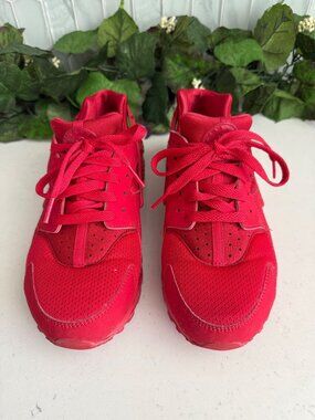 Nike Huarache Youth Red Running Shoes Size 6.5Y Breathable Mesh Sneakers